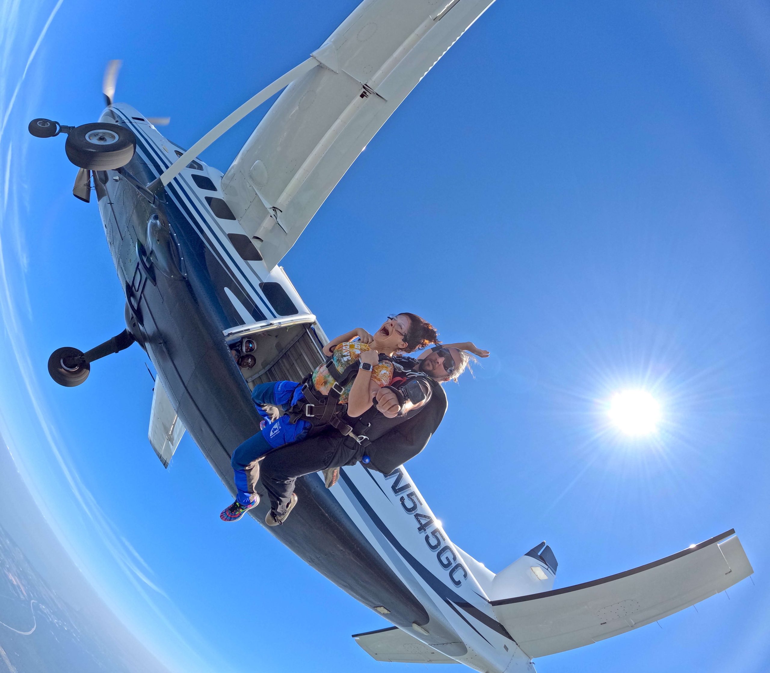 skydiving freefalling above long island